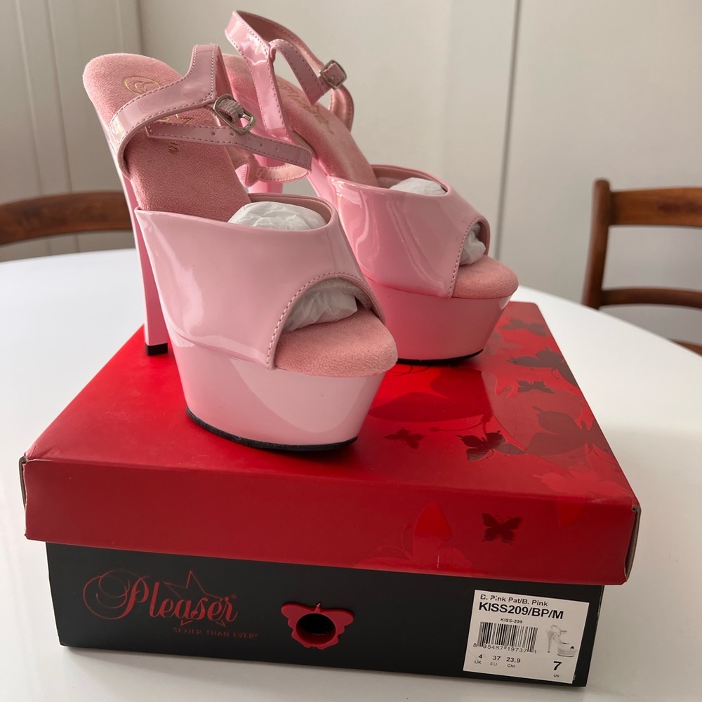 Baby Pink Pleaser Heels (sz 7) BRAND NEW